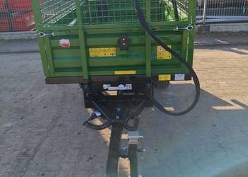 PRZYCZEPA JEDNOOSIOWA FIRMY SELMAR.