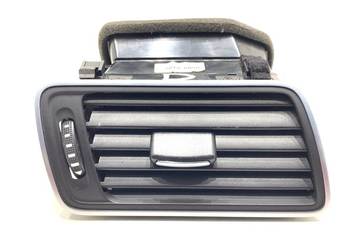 KRATKA NAWIEWU PRAWY PRZÓD VW PASSAT B7 3AB819702A 10-15 Kombi WENTYLA