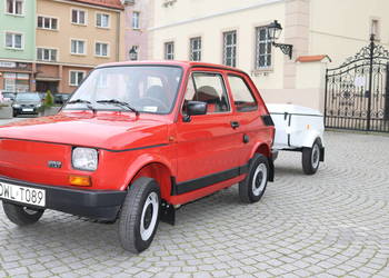 Fiat 126p i przyczepka Niewiadów N 250 po pełnej renowacji