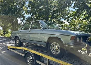 BMW E3 3.0S