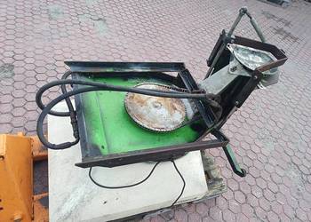 Rozsiewacz, solarka, posypywarka dedykowana do nośników narzędzi EGHOLM