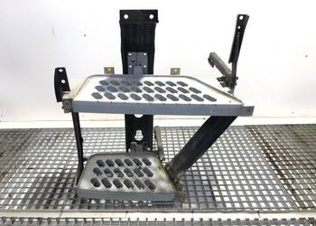 STOPIEŃ KABINY LEWY VOLVO FH II 82144986 12.8 500KM