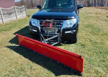 Mitsubishi Pajero 4 200 KM