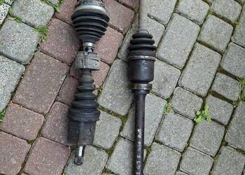 Półosie przód z Volva S60 (1gen) silnik 2.5T automat