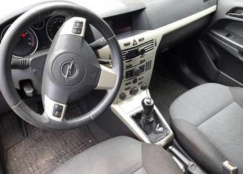 Opel Astra H 1.6
