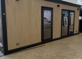 NOWOCZESNY KONTENER BIUROWO-USŁUGOWY 824 × 290 CM – OD PRODUCENTA