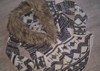 Kardigan sweter kołnierz futerko River Island rozm 36/S