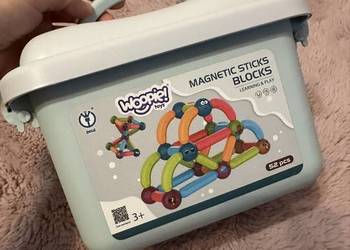 Klocki magnetyczne zestaw 52 elementy w pudełku