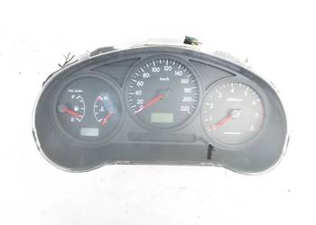 LICZNIK SUBARU IMPREZA II GG 2.0 NSG110L 85013FE35 256TYS