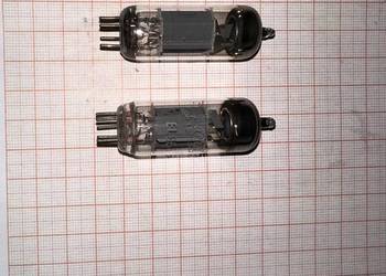 Lampa elektronowa 2 szt. z oznaczeniem EL95 - (Z364)