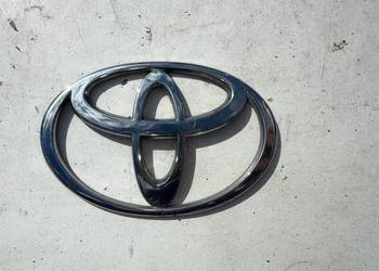Emblemat znaczek Toyota