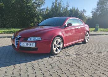 Alfa Romeo GT 1.9 JTD Czerwona