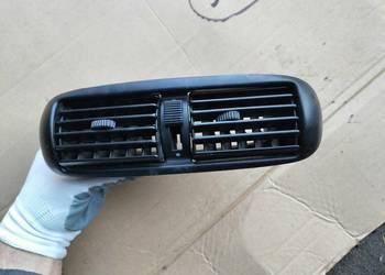 FIAT SEICENTO KRATKA ŚRODKOWA NAWIEWU CZARNA