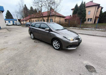 Toyota Auris ks. serwisowa, bezwypadkowy, kamera, stan BDB II (2012-)