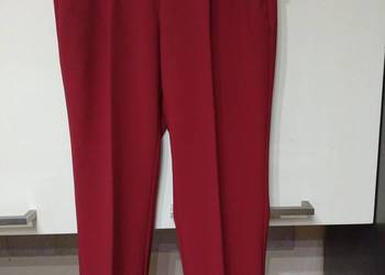 Spodnie na kant w kolorze czerwonym - AGGI