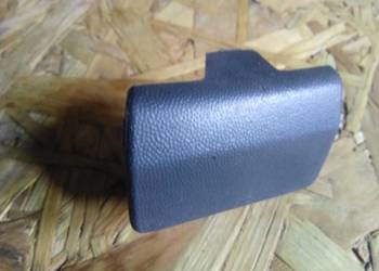 Zaślepka haka holowniczego przód VW Caddy III 2K0