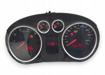 LICZNIK ZEGARY 8Z0920900N Audi A2 1.4 16V Benzyna 251 191km europa