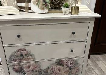 Komoda drewniana z szufladami