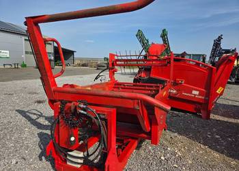 Samozaładowcza Ścielarka rozwijarka Słomy AGRAM z napędem hydraulicznym