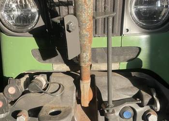 Sprzedam uchwyt łącznika na przód Fendt vario