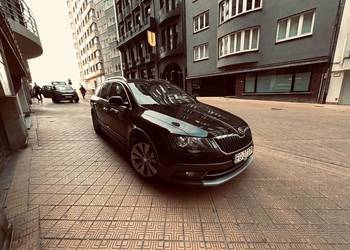 Skoda Superb 2.0 TDI pakiet scout