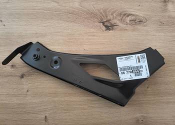 Wspornik fartucha prawy Berlingo K9 9677006480 Toyota Proace Nowy OE