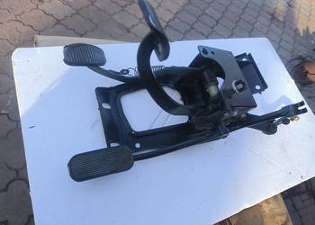 Polonez  CARO FSO zespól pedały zastrzał pod wspomaganie