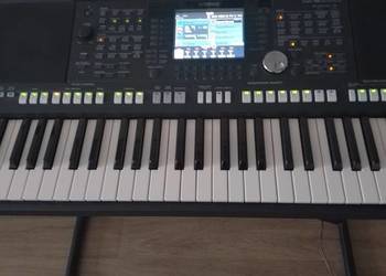 Keyboard YAMAHA PSR S 950
