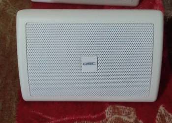 Głośniki QSC wysokiej jakości