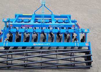 Brona talerzowa lekka LIGHT AGRO-LIFT z wałem
