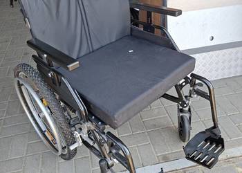 Wózek inwalidzki dla osób z nadwagą siedzisko 61 cm udźwig 240 kg
