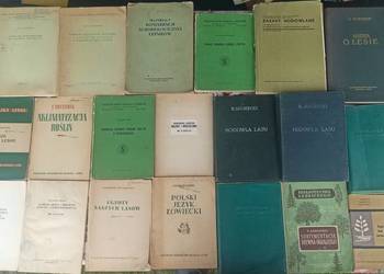 Stare książki i podręczniki o tematyce związanej z leśnictwem, lata 40-70