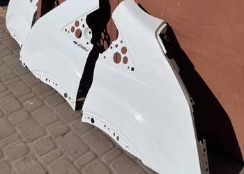 Błotniki lewy i prawy do Ford Transit MK8