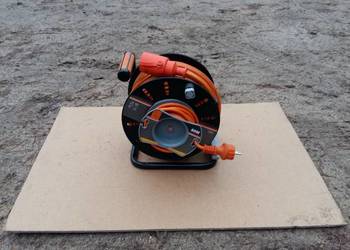 Przedłużacz bębnowy 50m 3x1,5mm 3000w