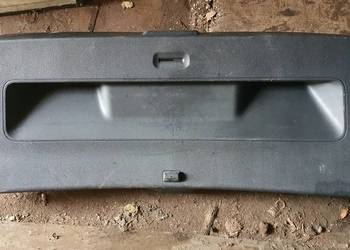 VW POLO 6r z 2015r tapicerka klapy tył plastik