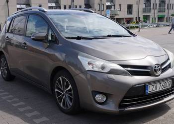Toyota Verso 1.8 automat 7 siedzeń salon Polska