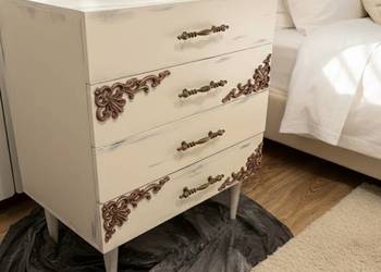 Wyjątkowa drewniana komoda – rękodzieło w stylu rustykalnym