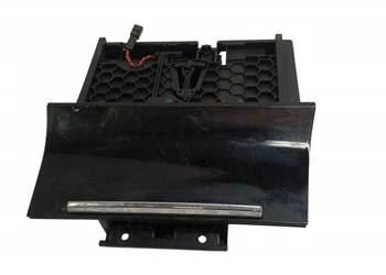 POPIELNICZKA GNIAZDO USB AUX 3V 3V1863077 Skoda Superb III (2015-)