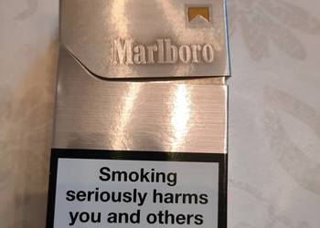 Unikat! puste, metalizowane opakowanie po papierosach Marlboro