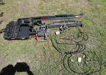 fabryczny hak z instalacją do BMW X3 E83