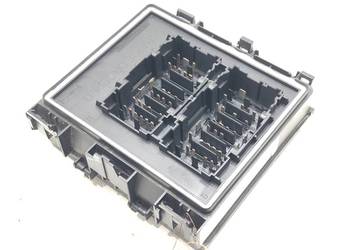 SKRZYNKA BEZPIECZNIKÓW FORD FOCUS IV NX6T-14D068-EFA Kombi 1.5 120KM