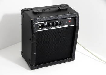 C.Giant GA-10 kompaktowy wzmacniacz gitarowy typu combo