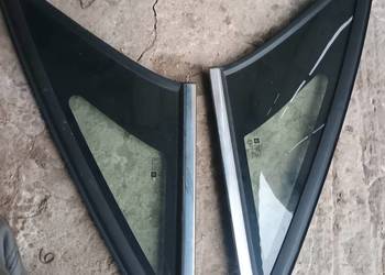 Szyba boczna karoseryjna trójkątna chrom Opel Vectra C hatchback GTS