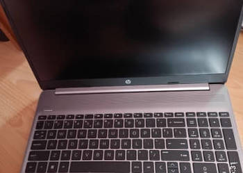 HP 250 G9 | Intel i5-1235U | 16GB RAM