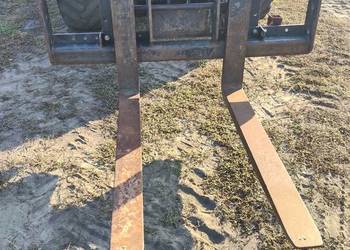 PALECIAK WIDLY PALETY MX MANITOU Massey BOBCAT