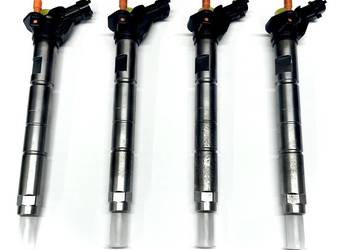 KOMPLET WTRYSKIWACZY 4SZT 0445116059 5801540211 IVECO 3.0D