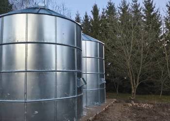 Nowy silos płaskodenny SP-542-9 o pojemności 200 ton pszenicy