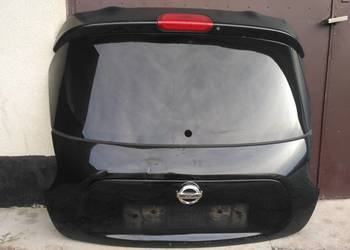 Nissan Juke tylna klapa szyba blenda listwa stop