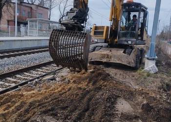 Hydrema M1500 Rototilt, szczypce