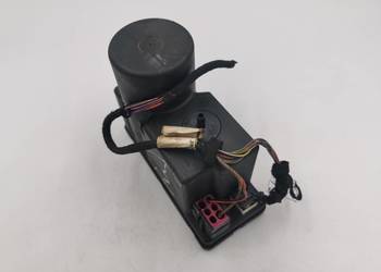 Pompka Centralnego Zamka Audi 80 B4 100 C4 A4 B5 4A0862257A